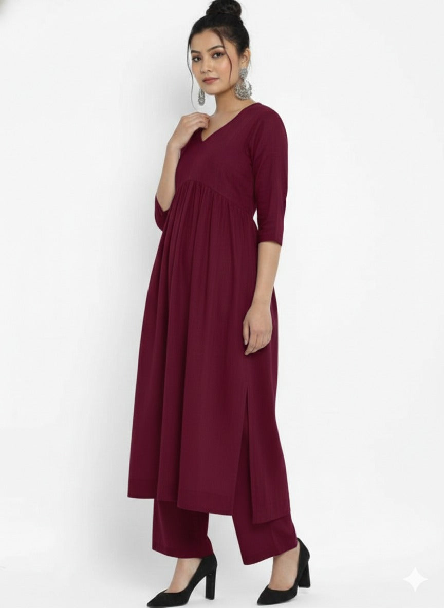 Kriya  Stylish Cambric Cotton V-Neck Kurta Set With Silver Stitch Lines Paired With Comfortable Pants